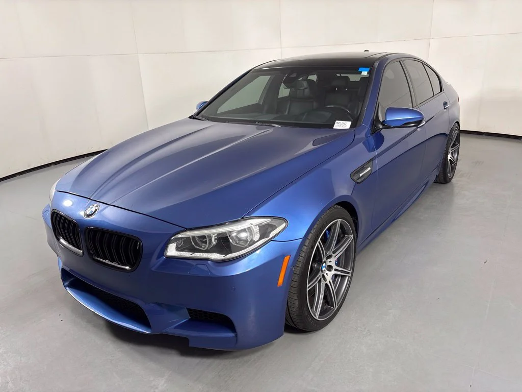 Used 2014 Blue BMW Base image 4
