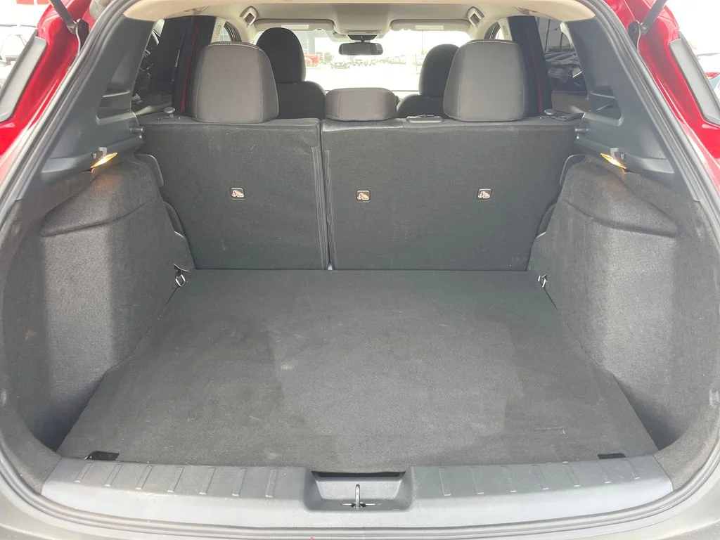 Used 2025 Red Nissan SV image 26