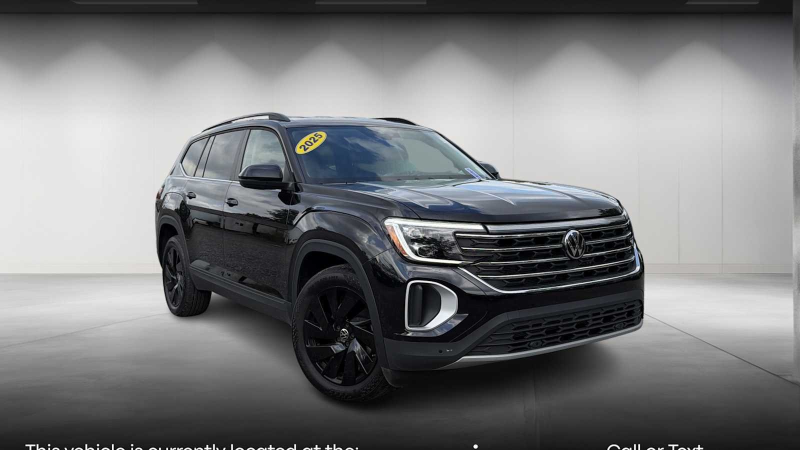 2025 Volkswagen Atlas 2.0T SE w/Technology