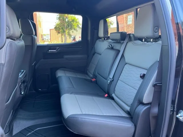 2026 Chevrolet Silverado 1500 ZR2 - Photo 17