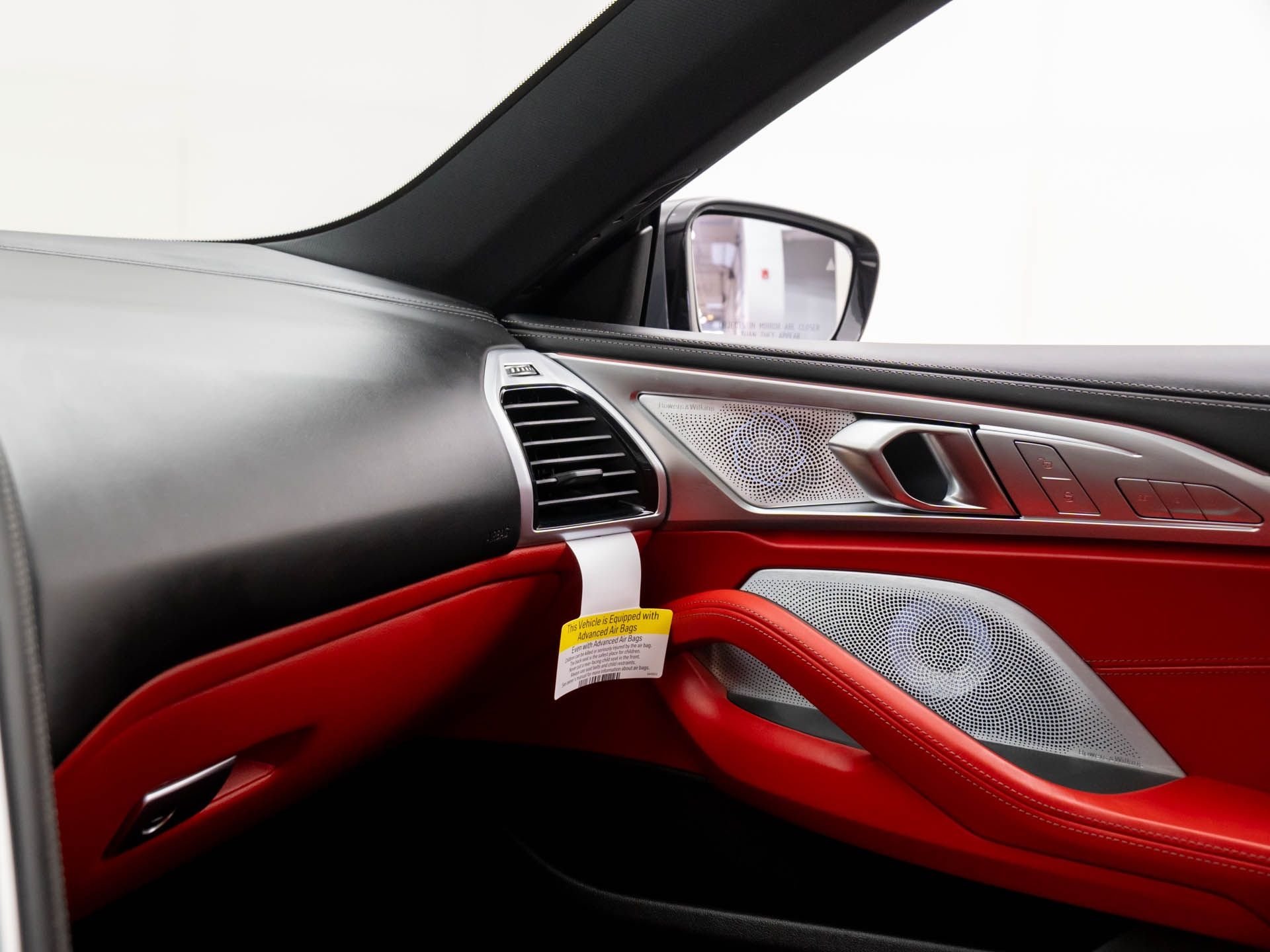 2026 BMW 8 Series 840i - Photo 26