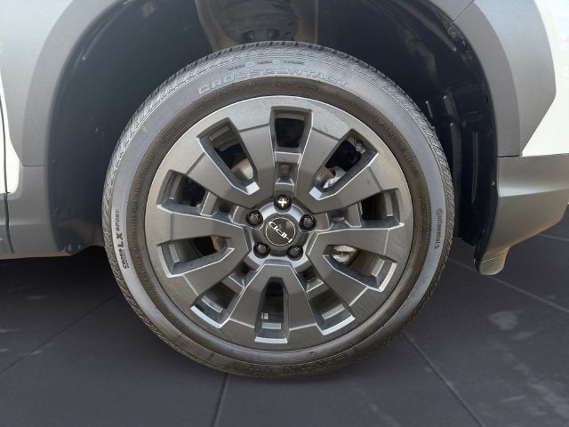 Used 2023 White Honda EX-L image 44