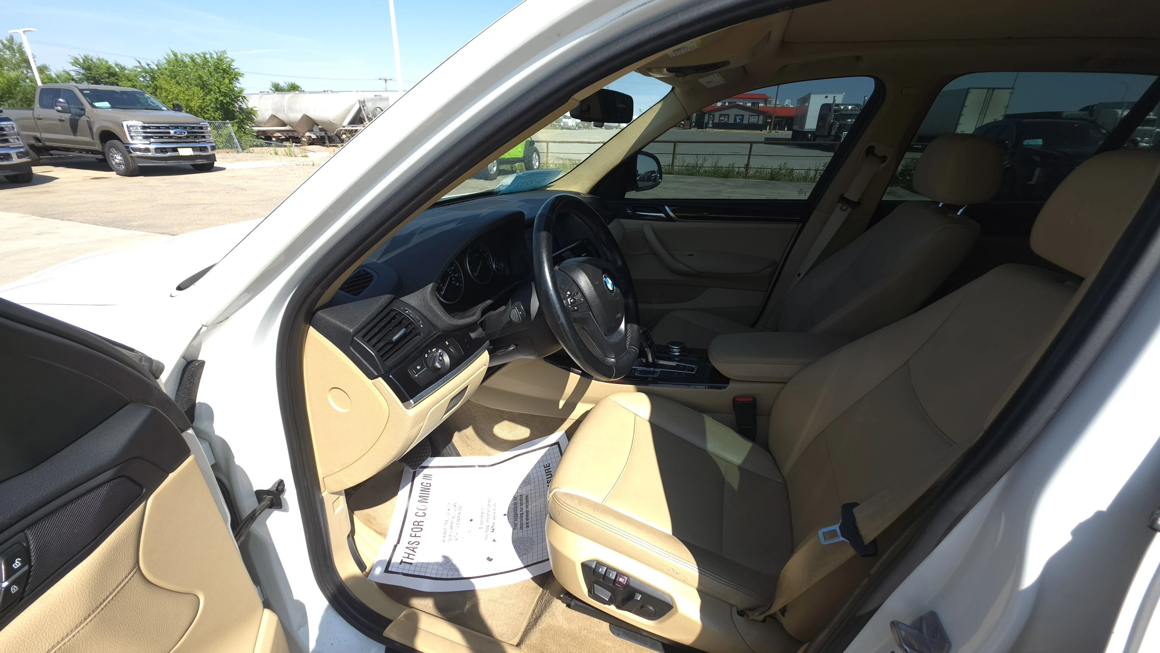 Used 2015 White BMW xDrive28i image 9
