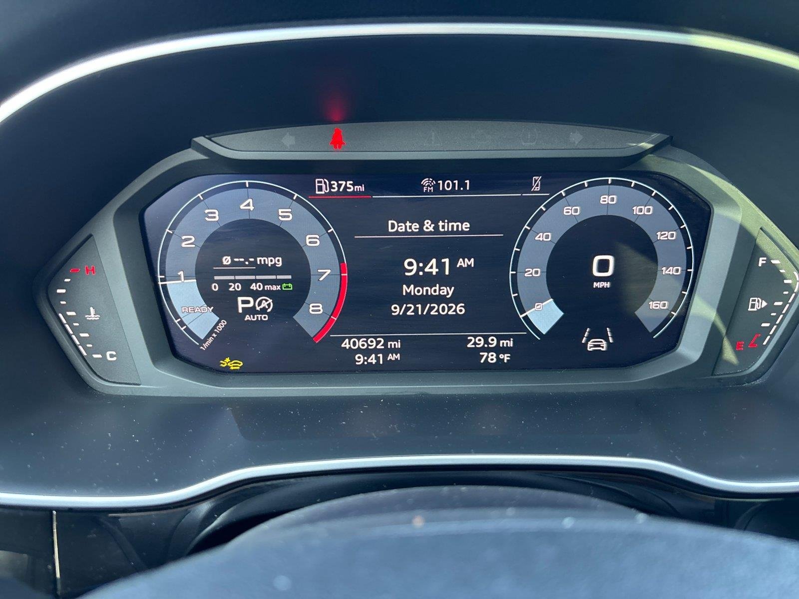 Used 2025  Audi S line Premium image 21