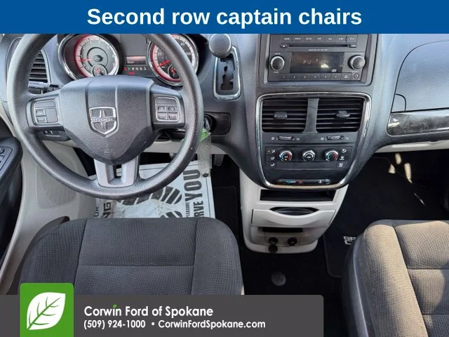 Used 2015 True Blue Pearlcoat Dodge AVP image 3