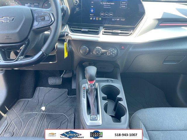 2024 Chevrolet Trax RS - Photo 12