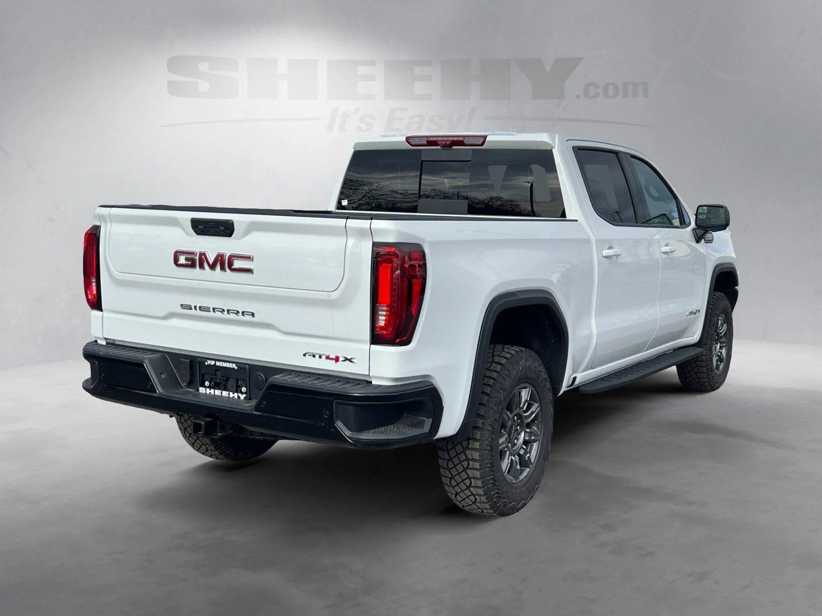 2026 GMC Sierra 1500 AT4X - Photo 4