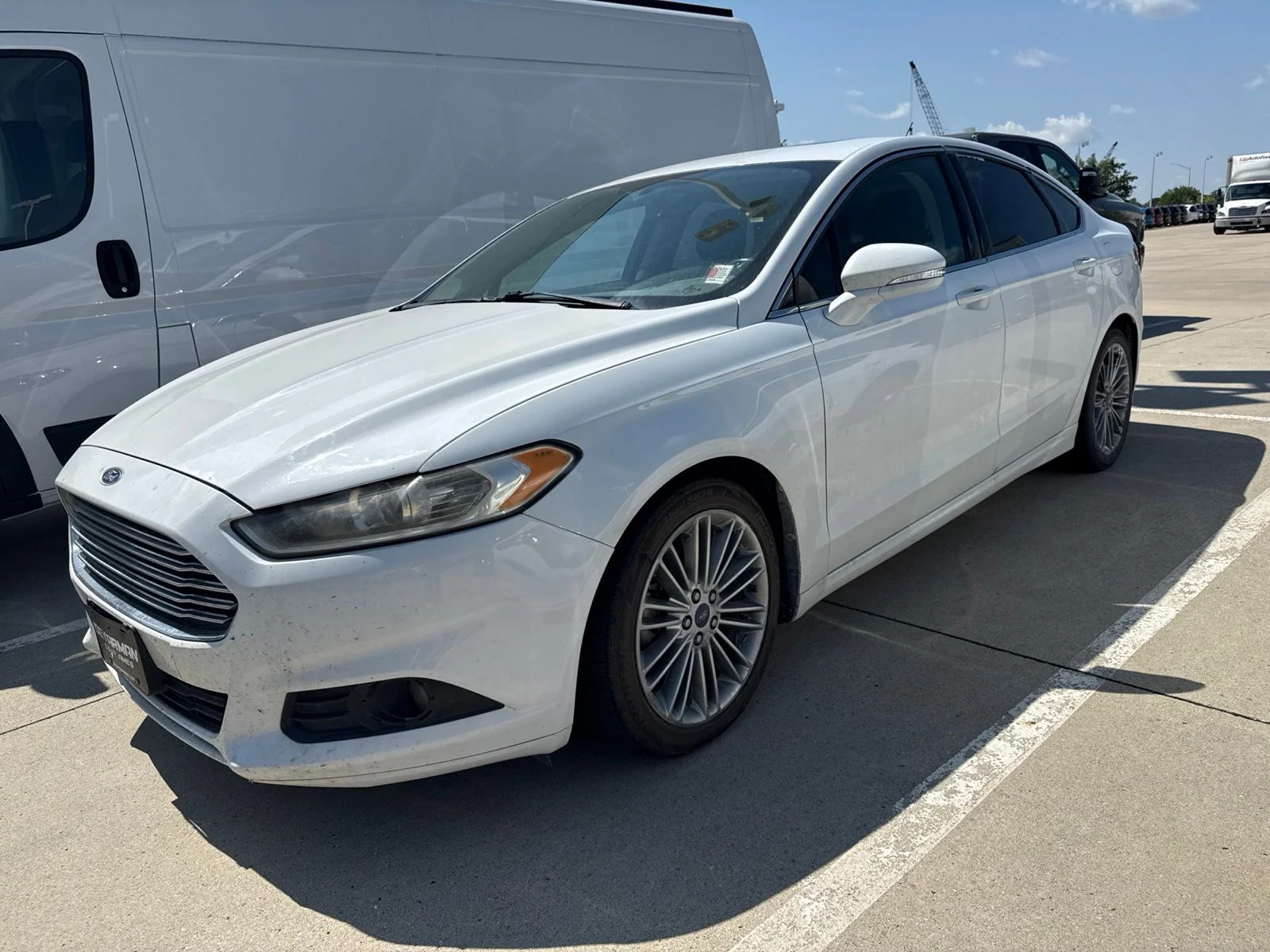 Used 2015 White Ford SE image 2