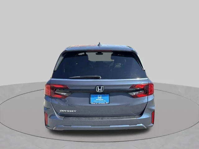 Used 2025 Silver Honda EX-L image 5