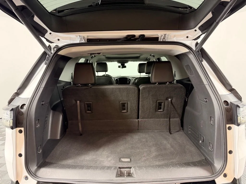 Used 2020 White Chevrolet Premier image 13