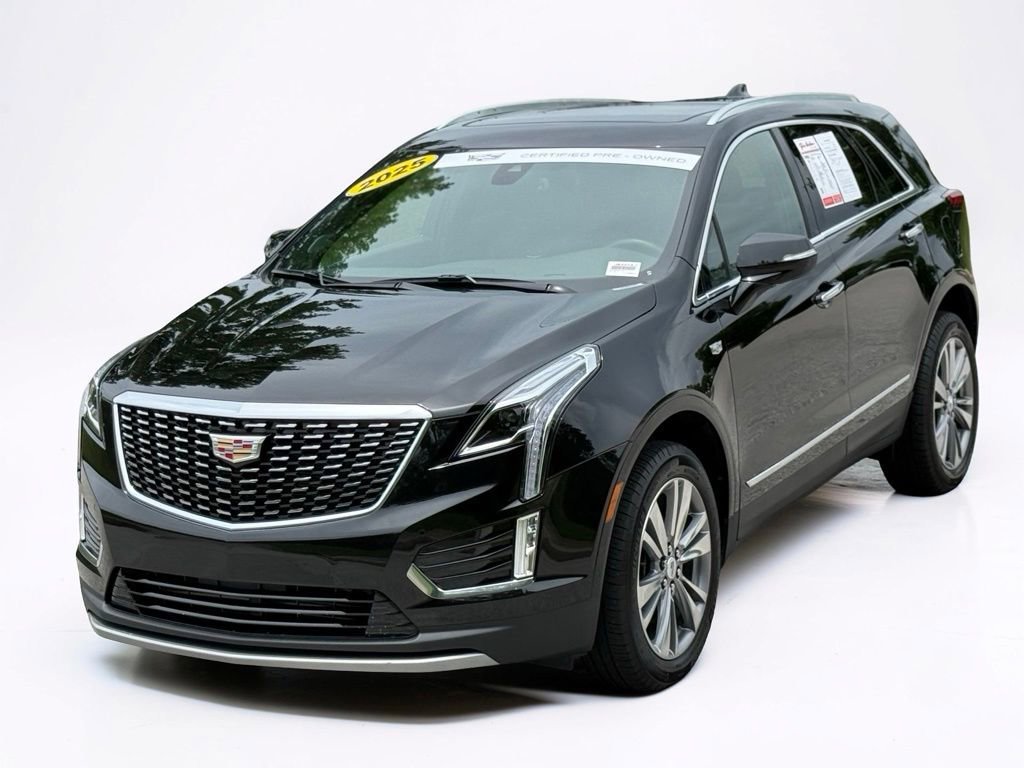 Used 2025 Stellar Black Metallic Cadillac Premium Luxury image 10
