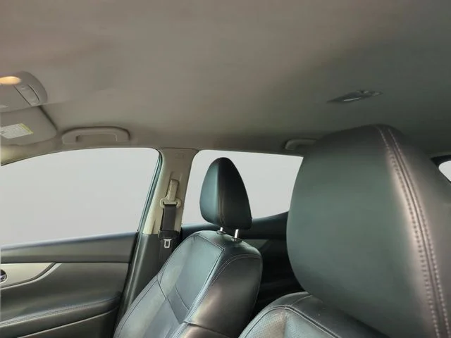 Used 2020 Gray Nissan SL image 20
