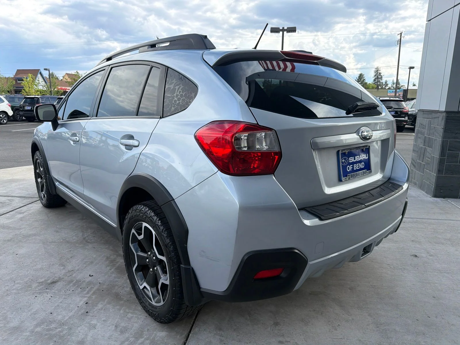 Used 2014 Ice Silver Metallic Subaru 2.0i Premium image 5