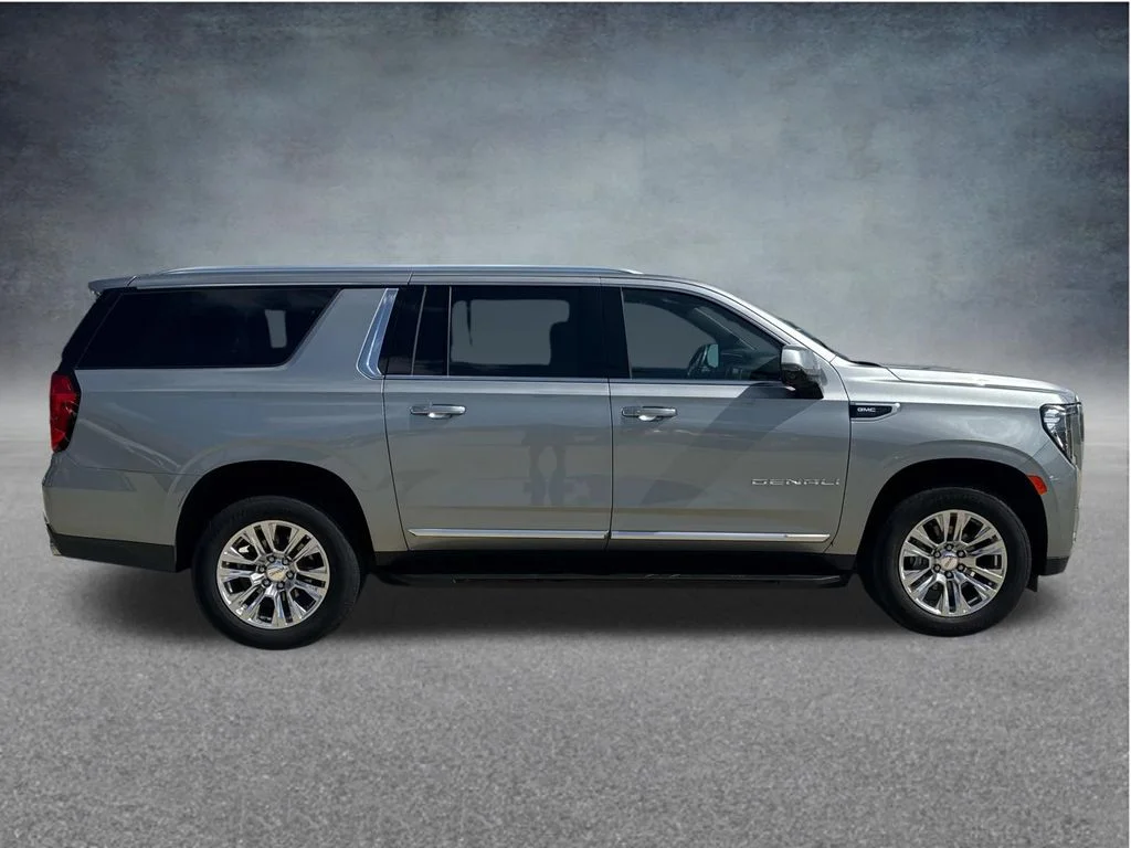Used 2024 Silver GMC Denali image 11
