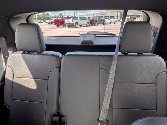 Used 2022 Beige Chevrolet High Country image 26