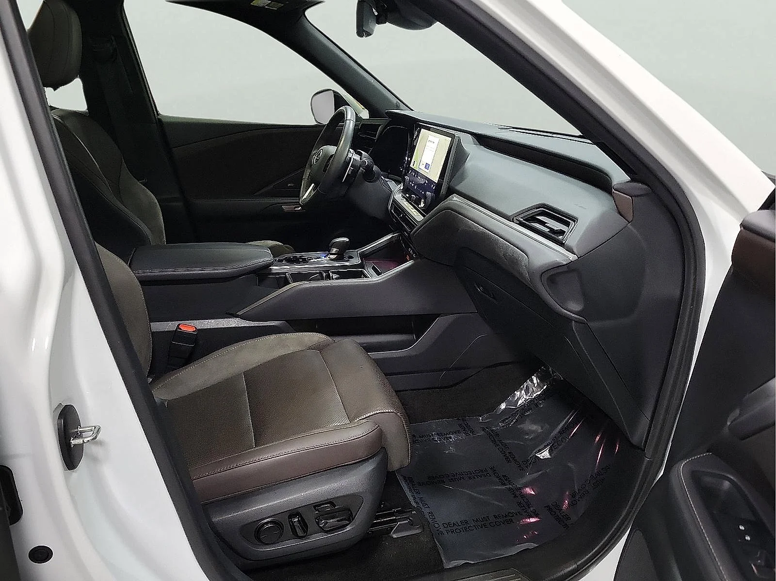 Used 2024 White Lexus TX 350 Luxury image 13