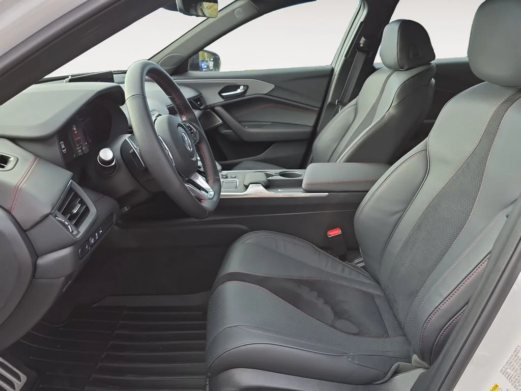2025 Acura TLX A-Spec Package - Photo 9