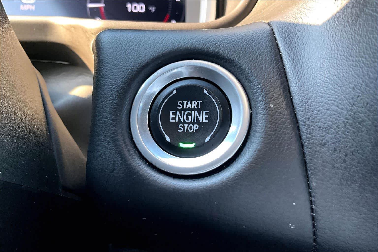 Used 2023 Onyx Black GMC AT4 image 61