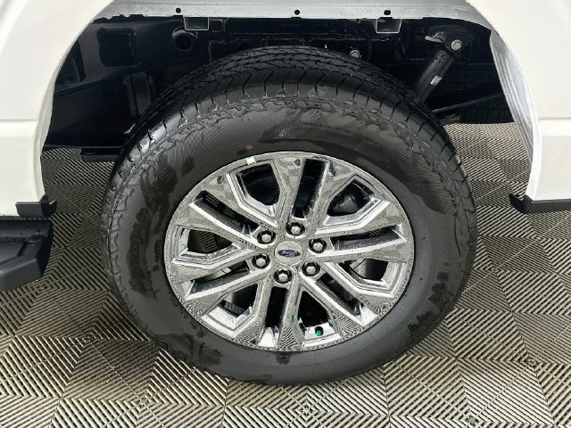 New 2026 White Ford Lariat image 24
