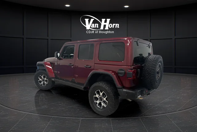 Used 2021 Snazzberry Pearlcoat Jeep Unlimited Rubicon 392 image 3