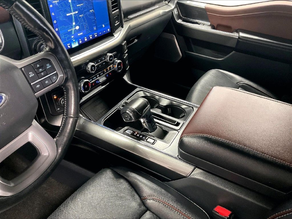 Used 2022 White Ford Lariat image 20