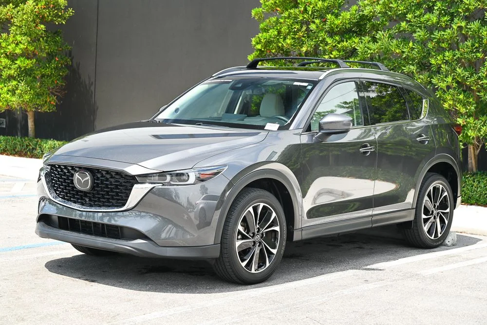 2023 Mazda CX-5 S Premium Plus package Auto AWD's photo
