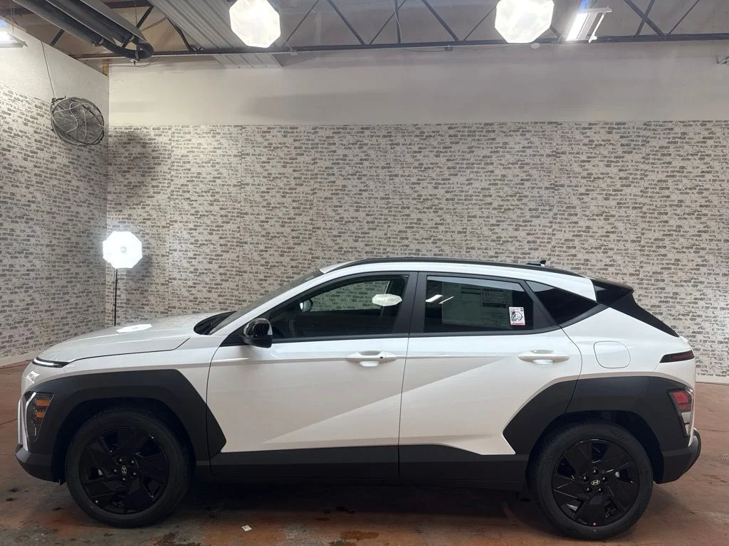New 2027 Atlas White Hyundai SEL Sport image 4