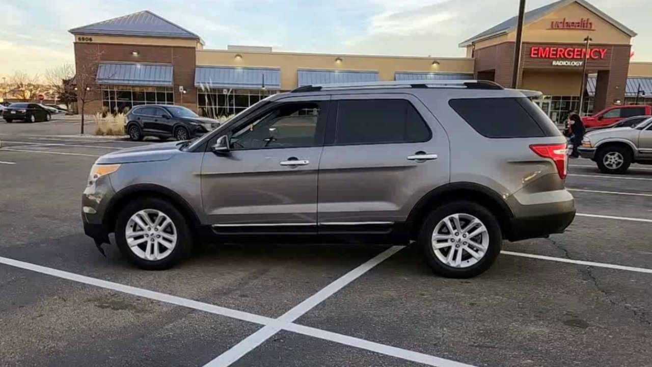 2012 Ford Explorer XLT Sport photo 4