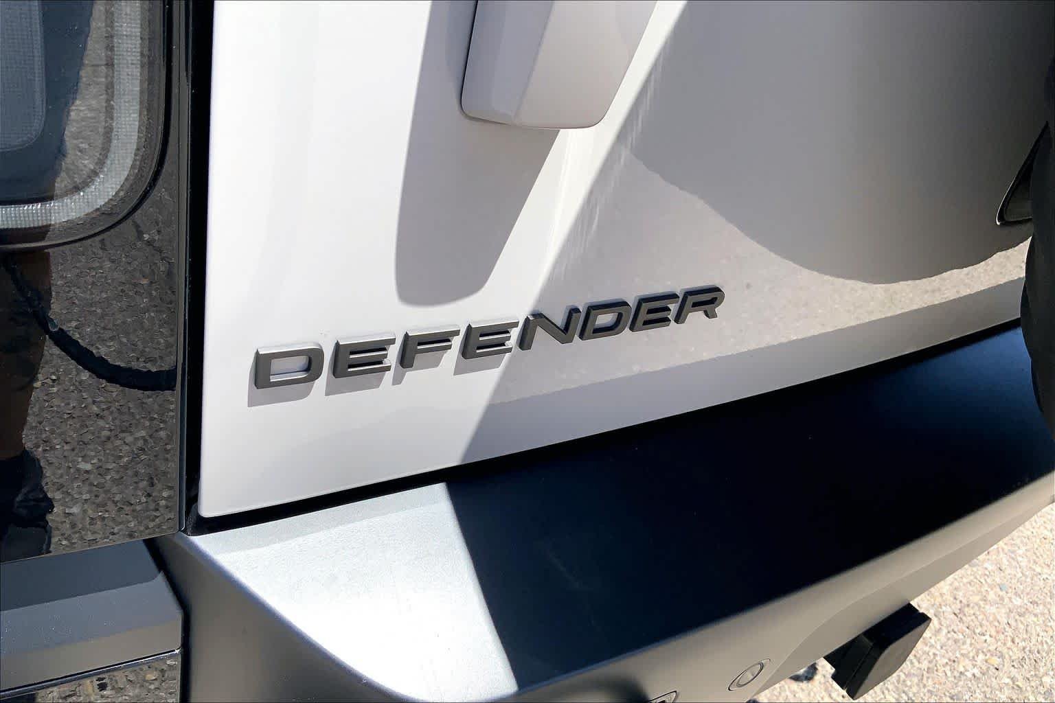 New 2026 Borasco Grey Land Rover X-Dynamic SE image 15