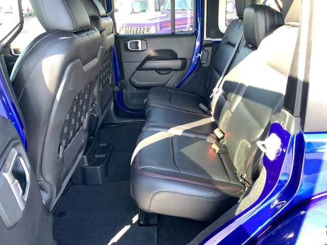 Used 2020 Ocean Blue Metallic Clearcoat Jeep Rubicon image 15