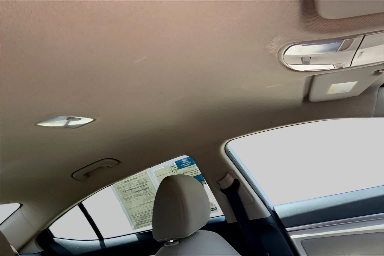 Used 2020 Quartz White Pearl Hyundai SEL image 14
