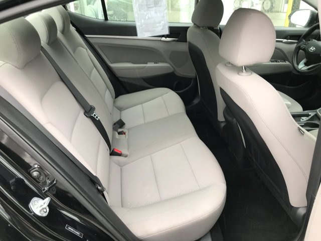 Used 2020 Phantom Black Hyundai SEL image 24