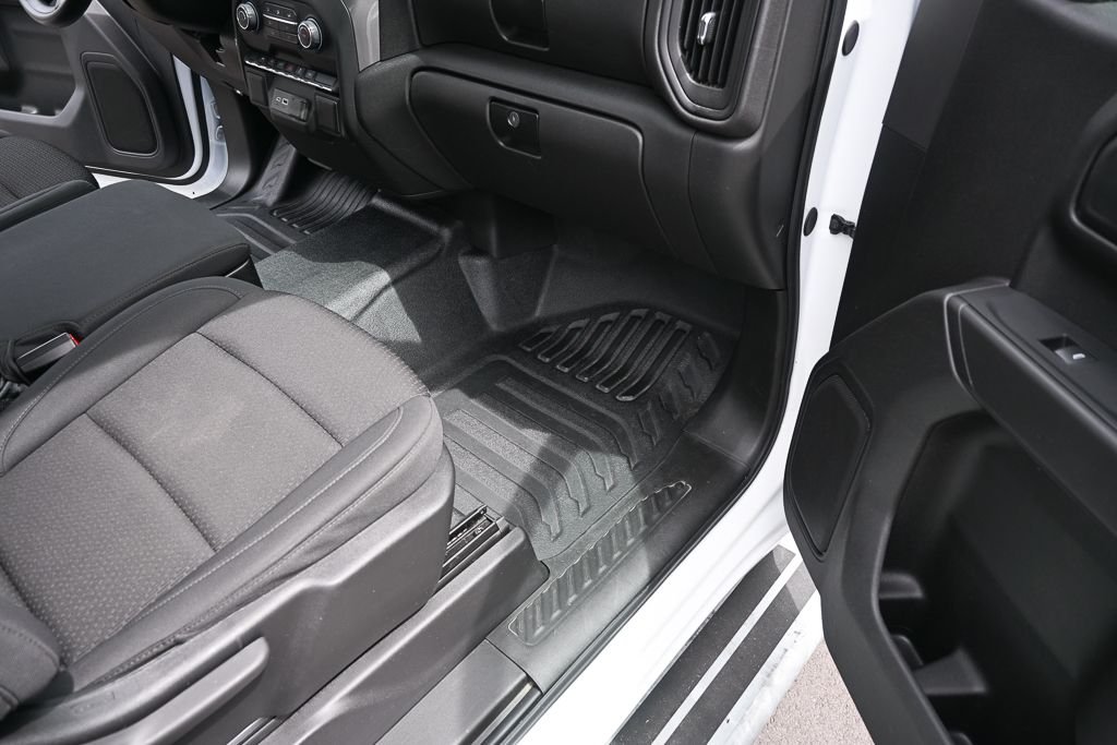 Used 2025 White Chevrolet WT image 17
