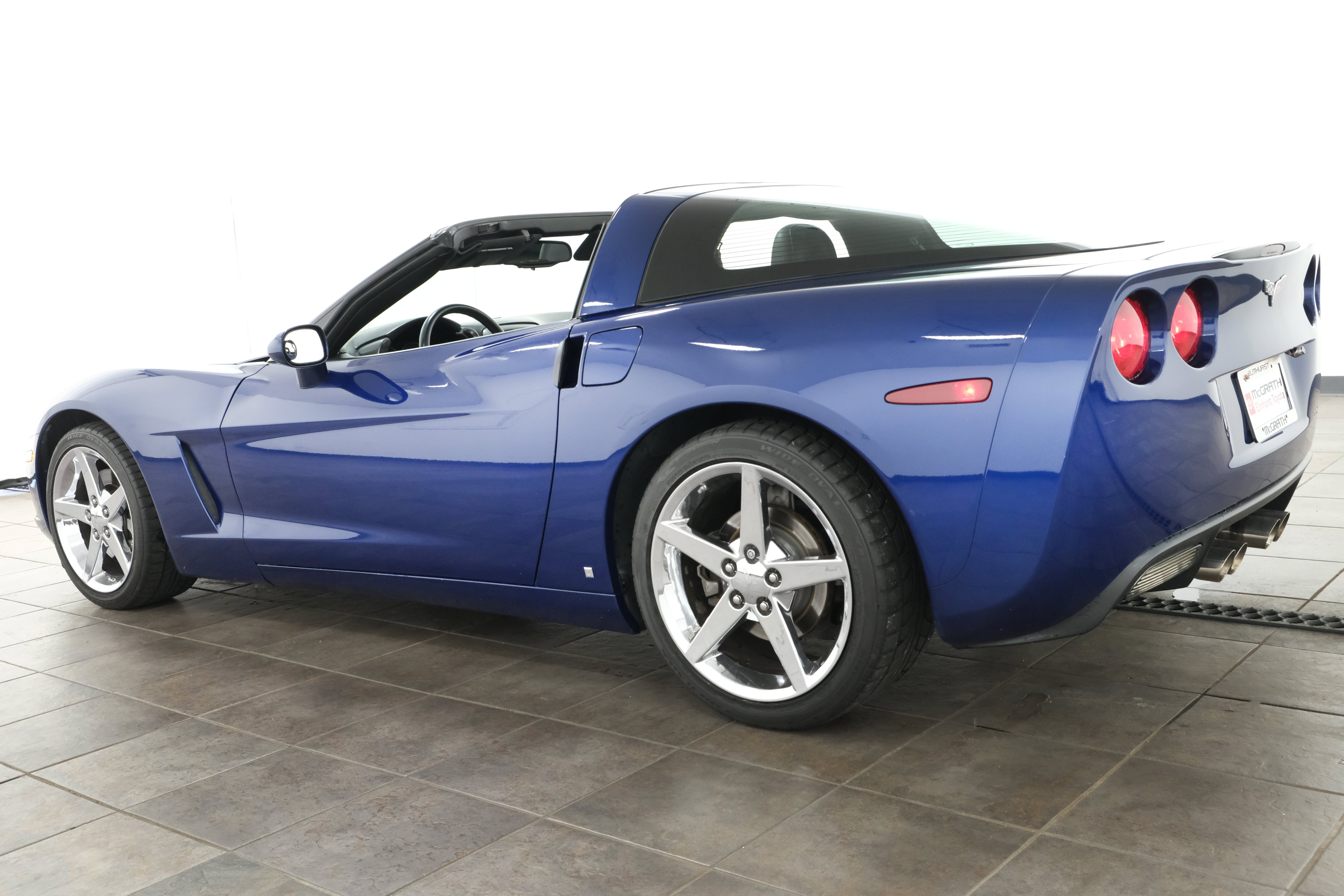 Used 2006 Lemans Blue Metallic Chevrolet Base image 6
