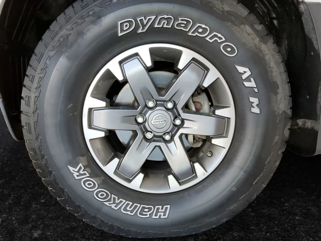 Used 2016 White Nissan PRO-4X image 26