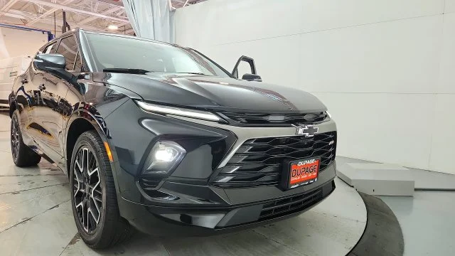 Used 2026 Black Chevrolet RS image 27
