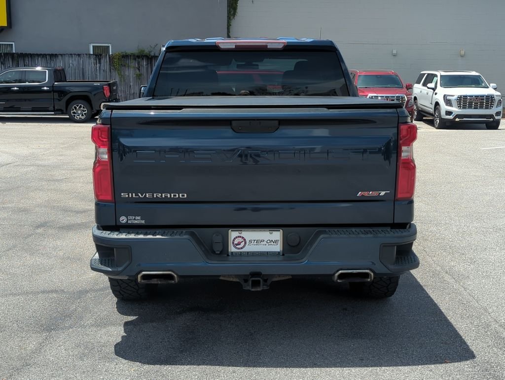Used 2020 Blue Chevrolet RST image 5