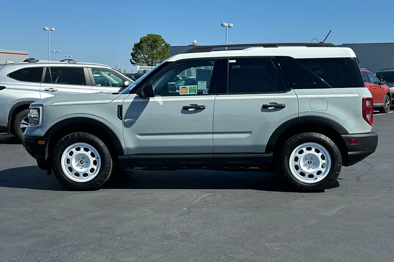 Used 2023 Cactus Gray Ford Heritage image 9