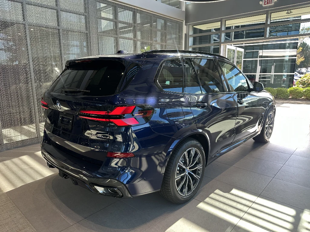 New 2026 Tanzanite Blue II Metallic BMW xDrive50e image 6