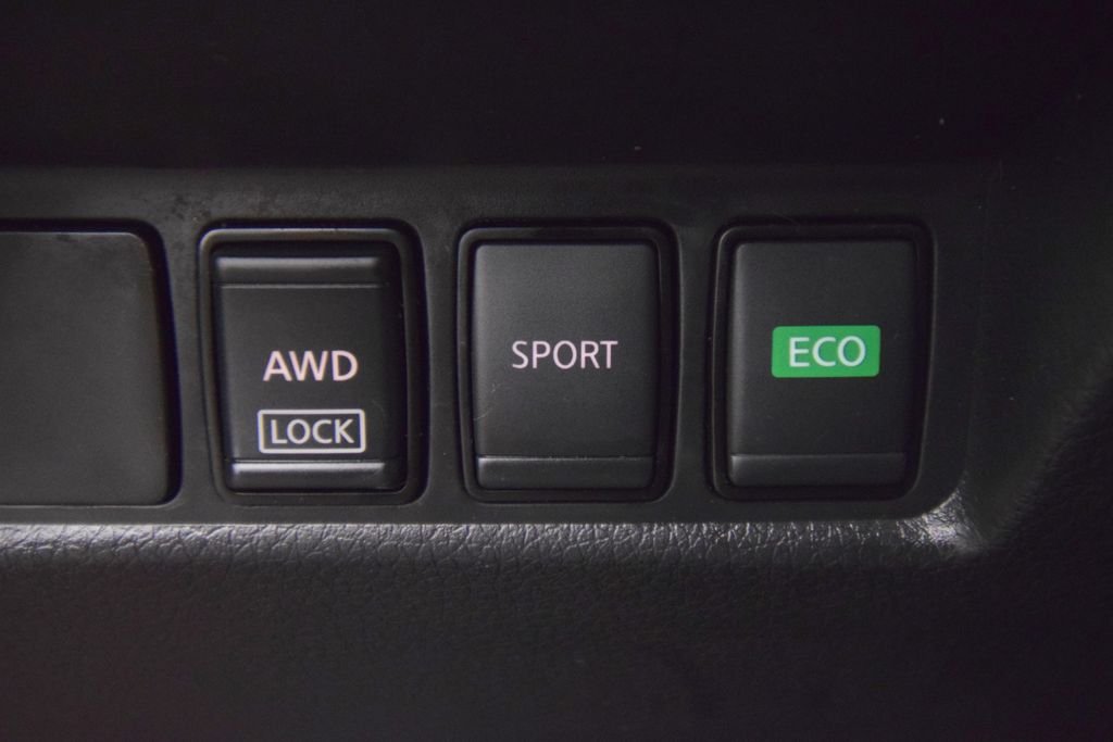 Used 2020 Red Nissan SV image 33