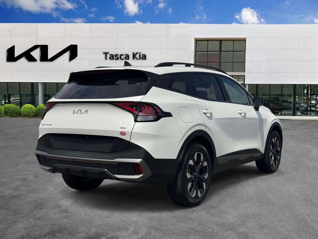Used 2023 White Kia X-Line image 4