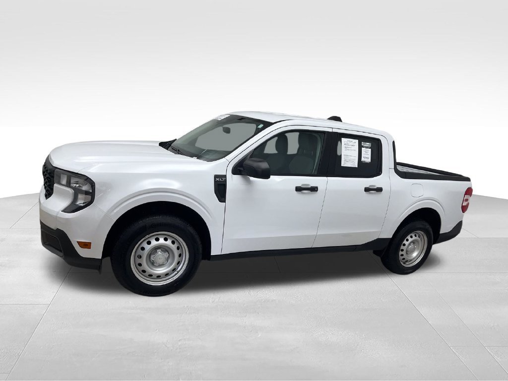 Used 2025 White Ford XLT image 2