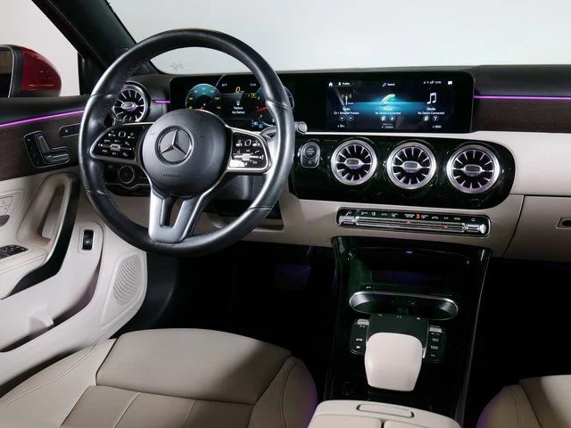 Used 2021  Mercedes-Benz A 220 image 12