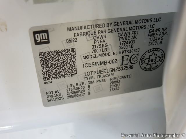 Certified Used 2022 Summit White GMC AT4 image 27