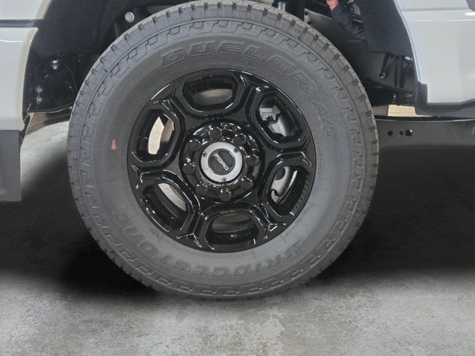 New 2026 Oxford White Ford F-250® XL image 10