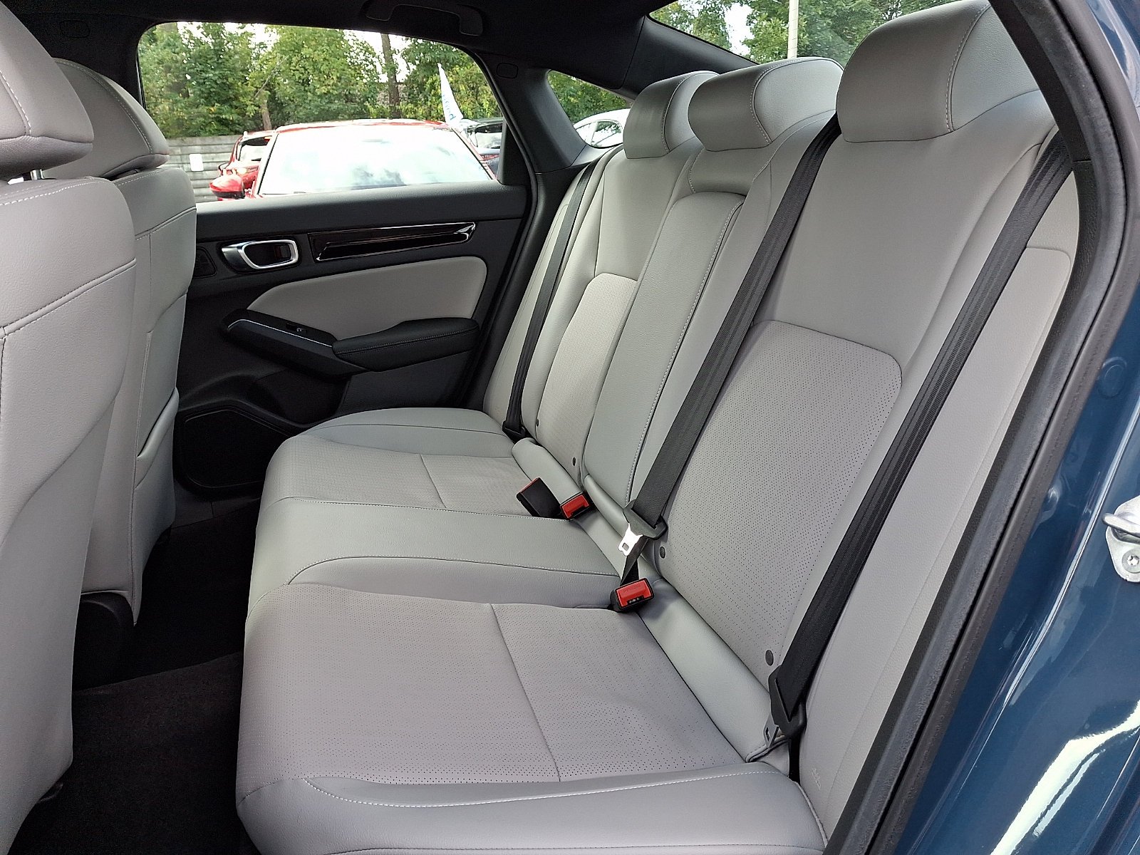 2025 Honda Civic Sport Touring - Photo 9