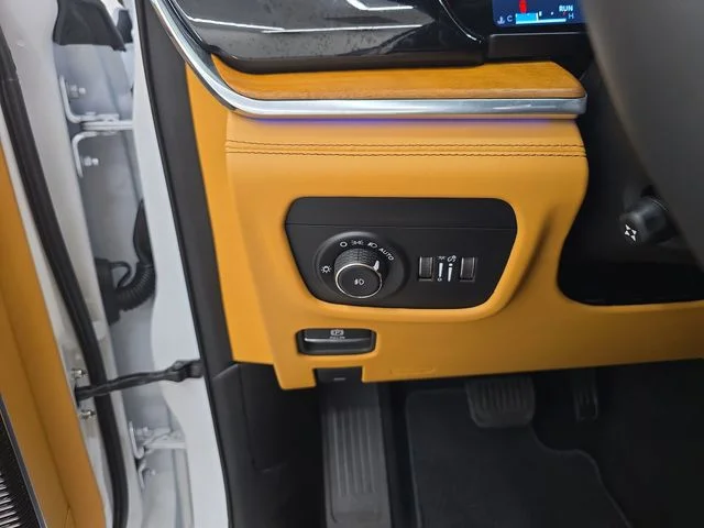 Used 2026 Bright White Clearcoat Jeep Summit image 35