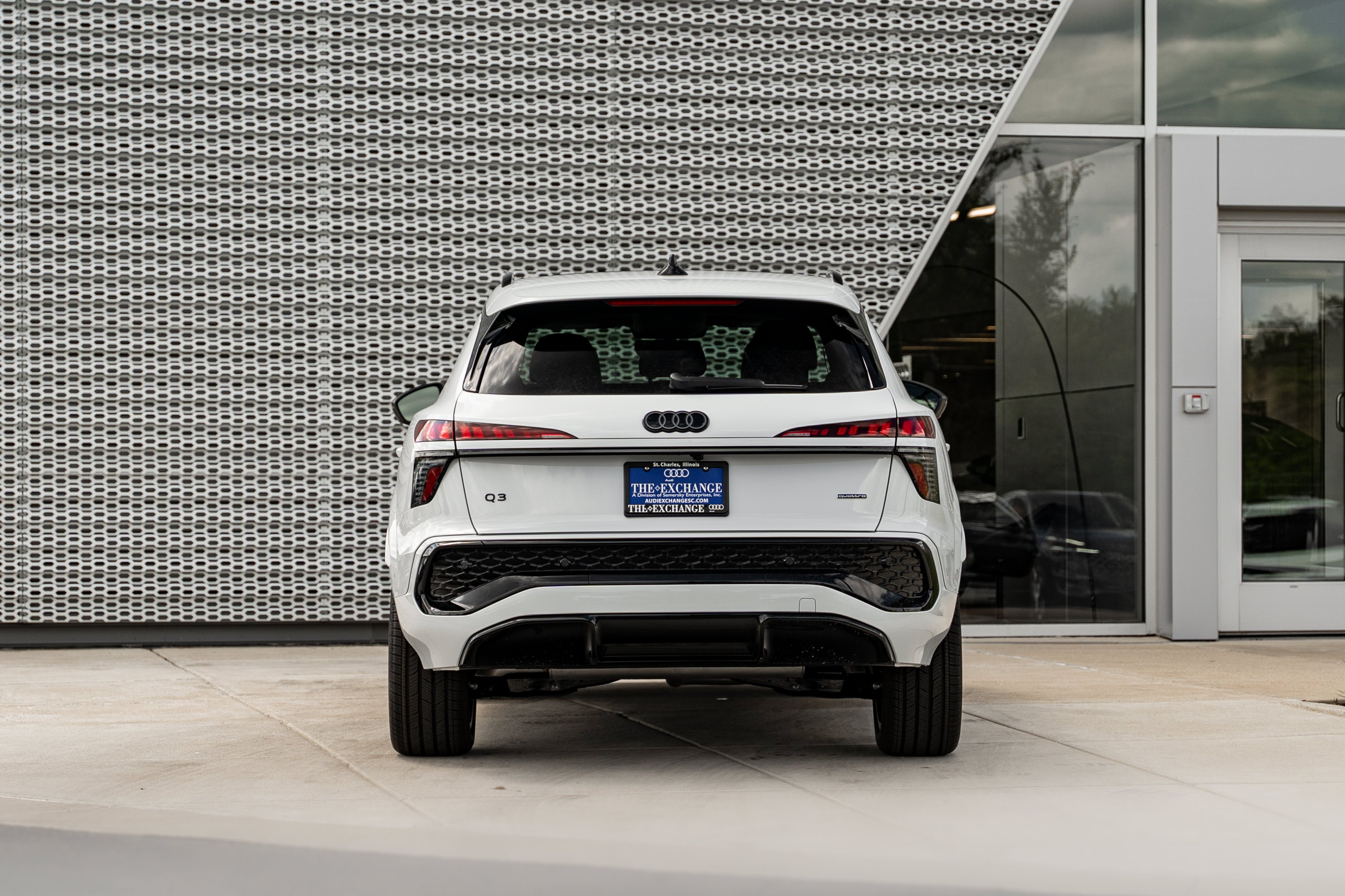 New 2026 Glacier Audi S line image 22