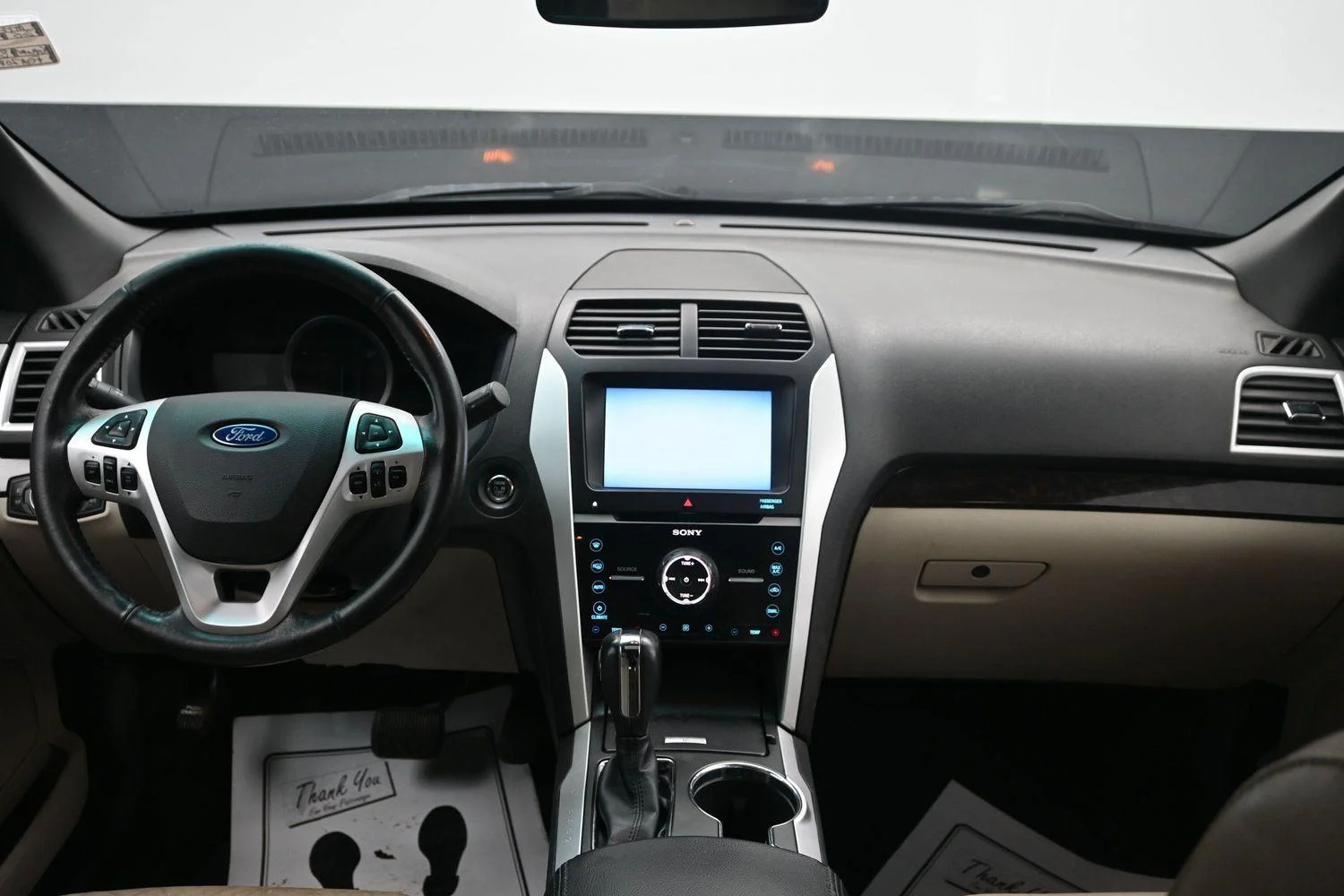 Used 2015 Tuxedo Black Metallic Ford Limited image 12