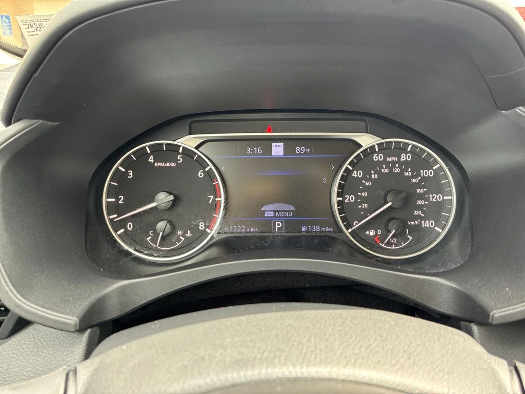 Used 2024 Red Nissan 2.5 SV image 10